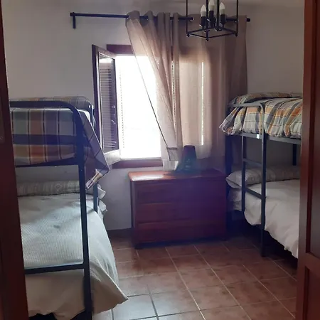 Ub Kabila Ii, Nº69, Casa 8-10 Personas Сasa de vacaciones